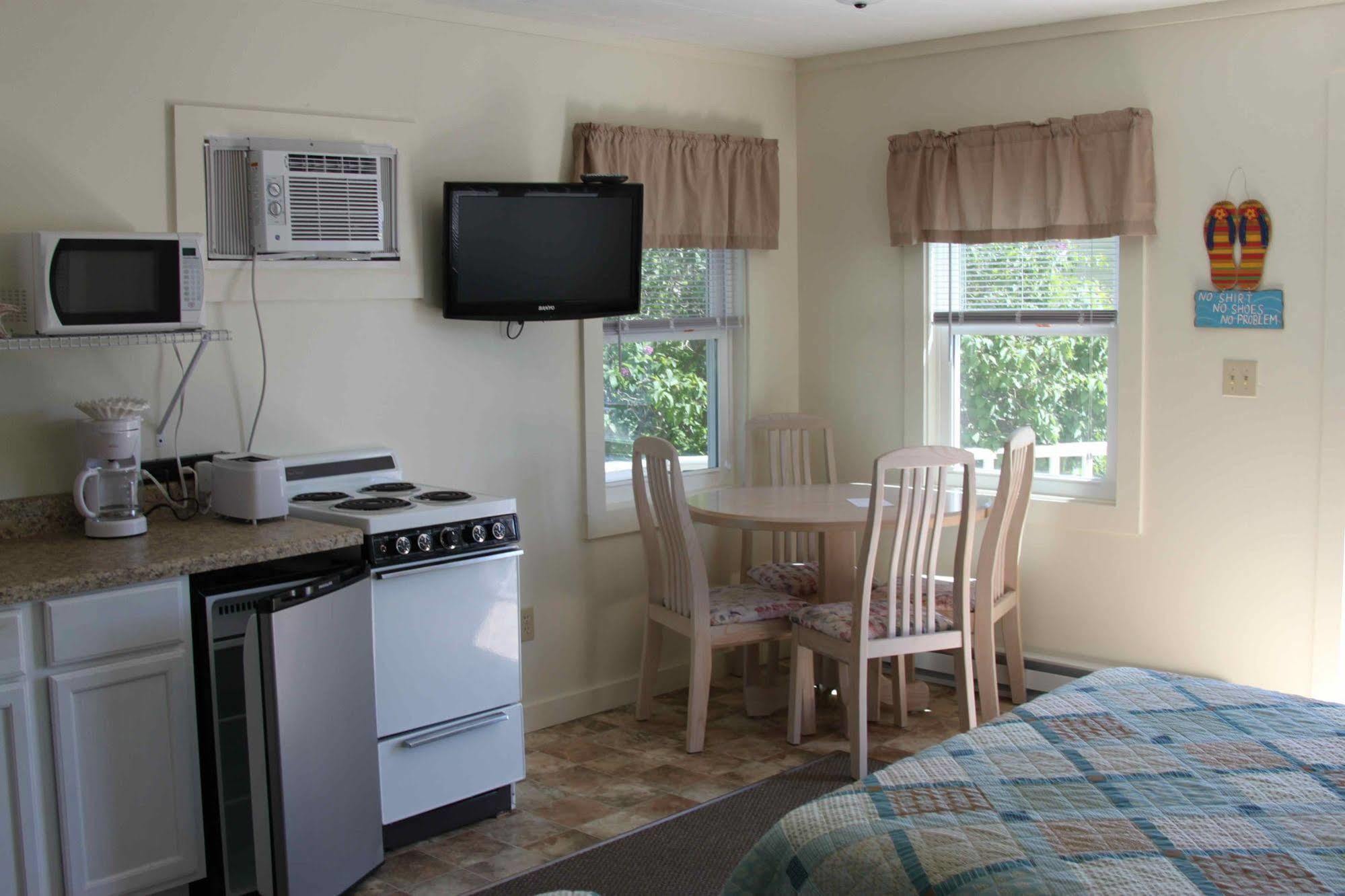 Drake'S Island Resort & Cottages Уэллс Экстерьер фото